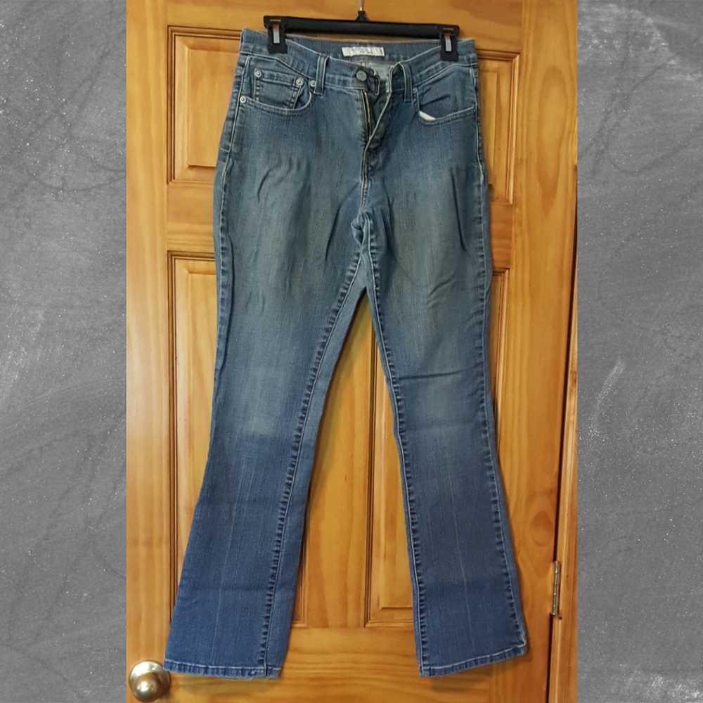 Vintage Levi's 515 Boot Cut Women's Size 4